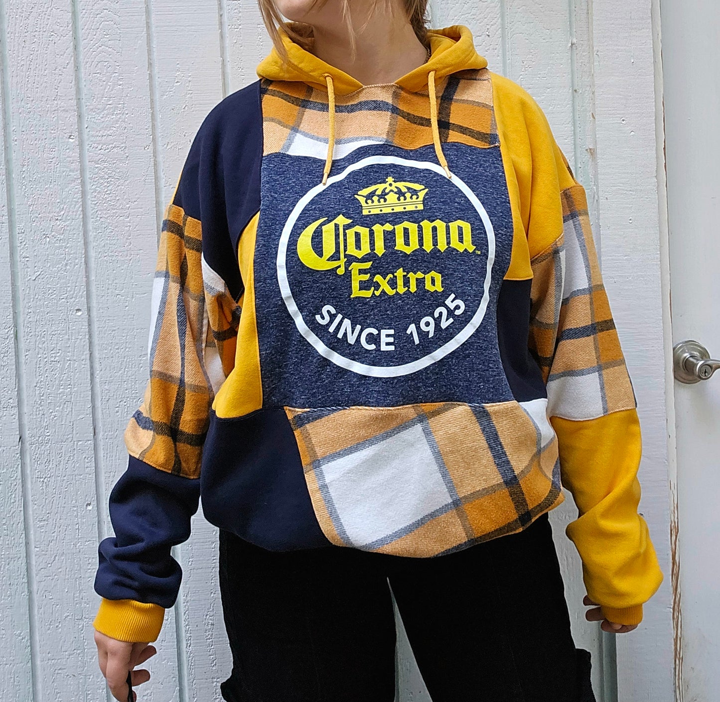 Corona sunrise hoodie (l/xl)