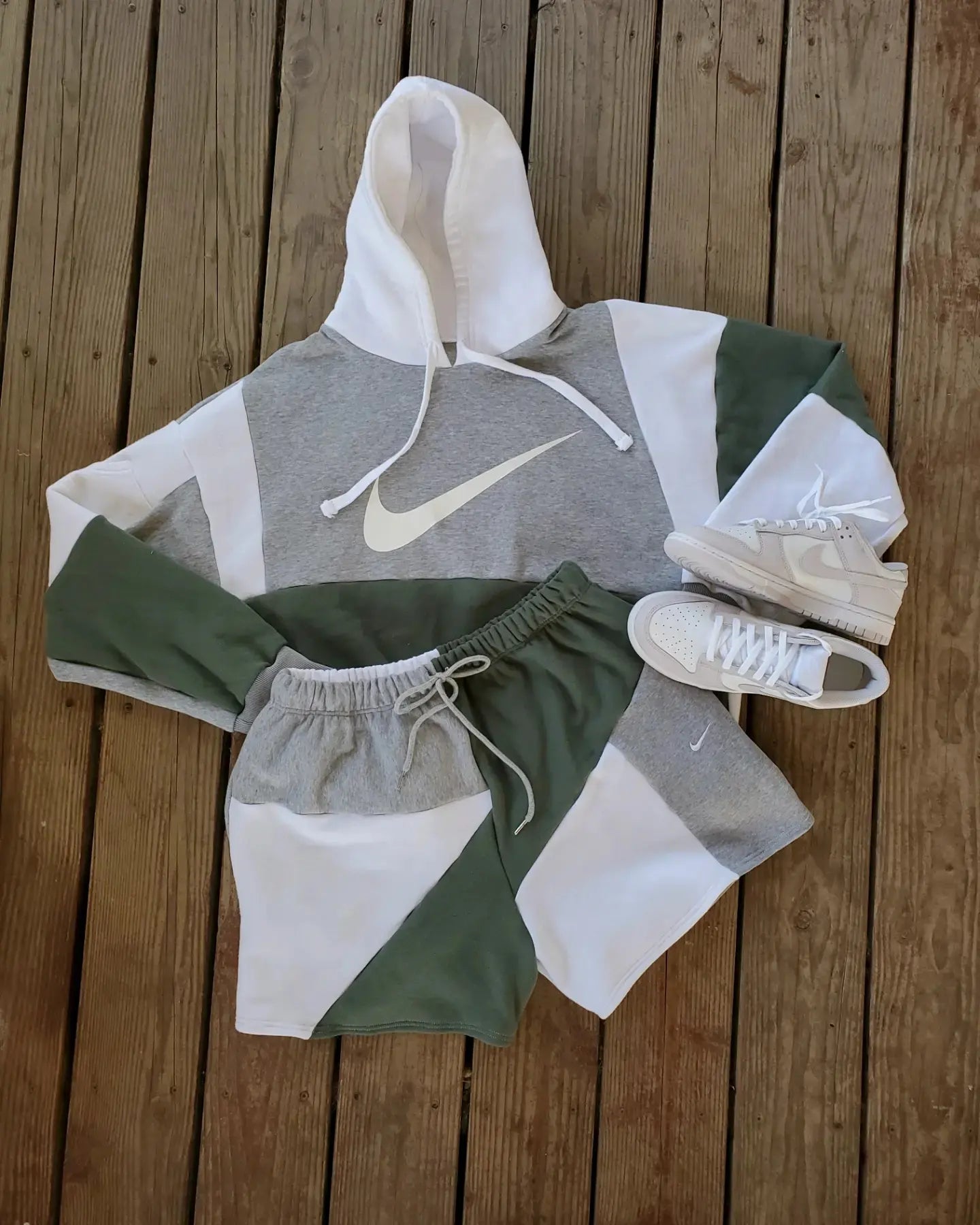 Custom short + sweatshirt set