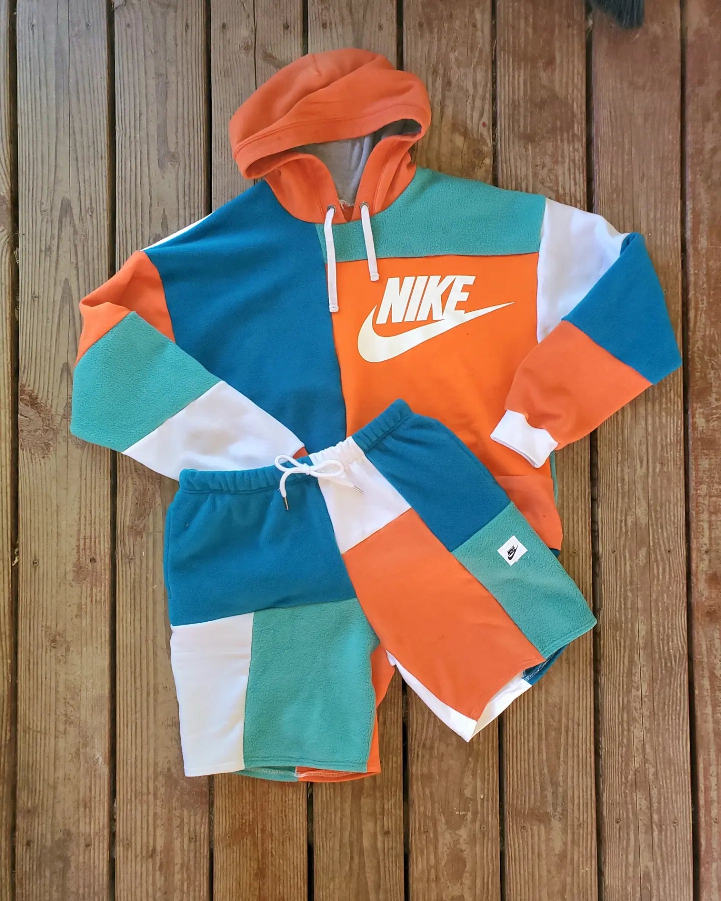 Custom short + sweatshirt set