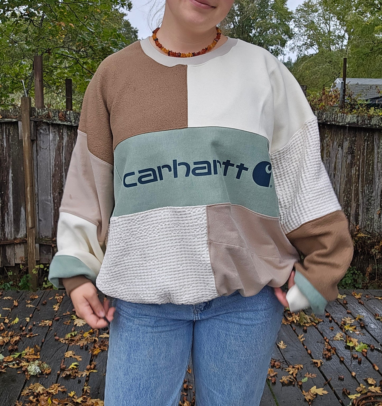 Spiced matcha crewneck