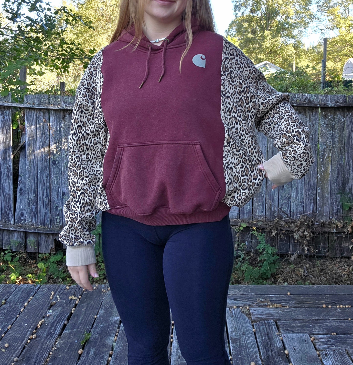 Split cheetah hoodie (l)