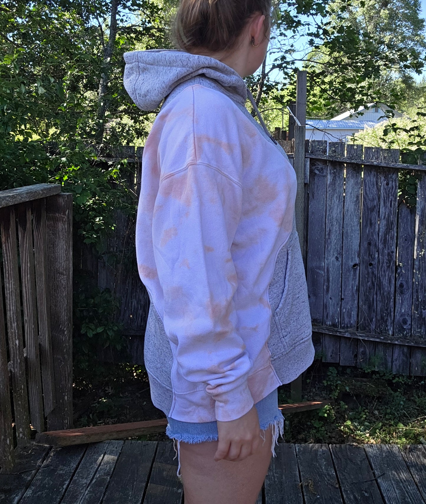 Pink skies hoodie (l/xl)