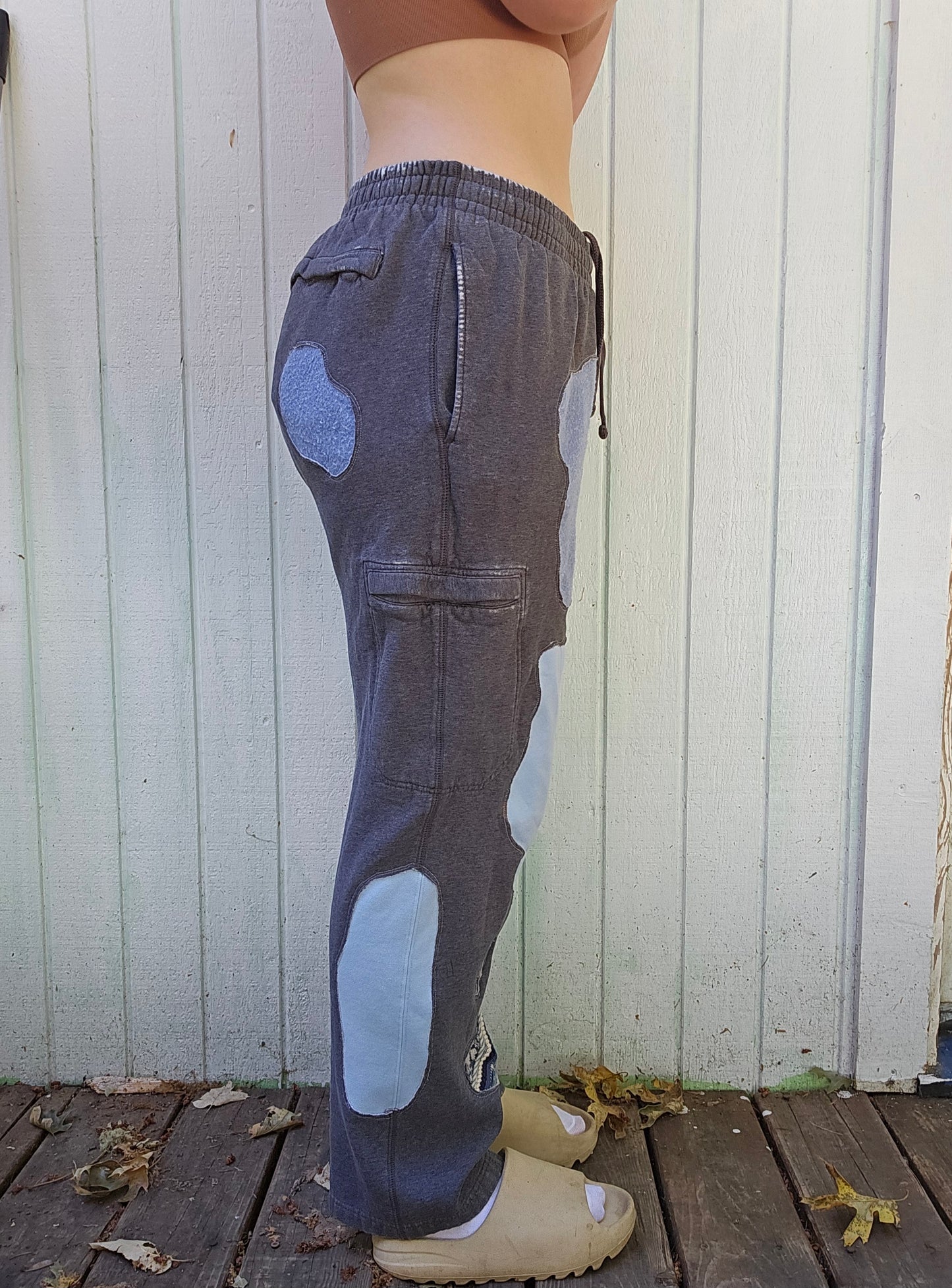 Blue bubbles sweats (l)