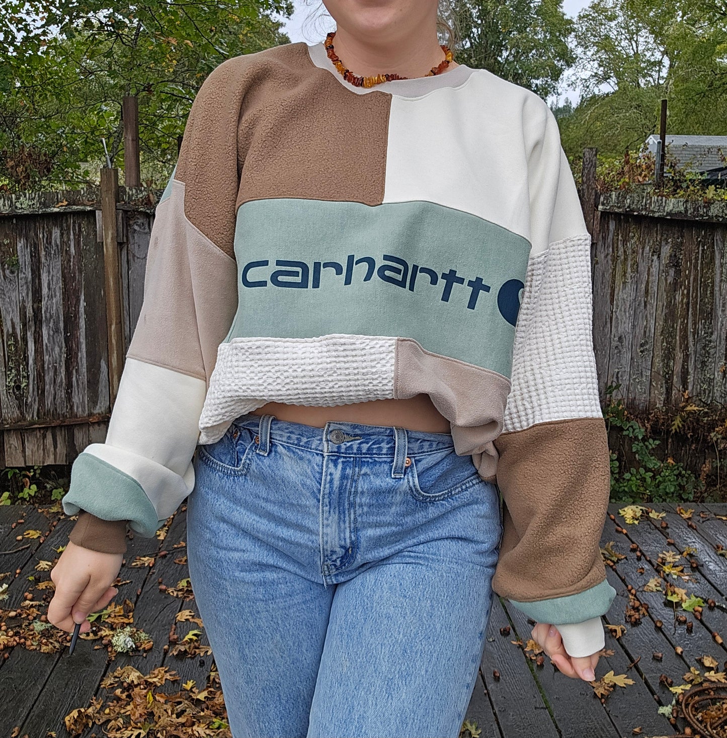 Spiced matcha crewneck