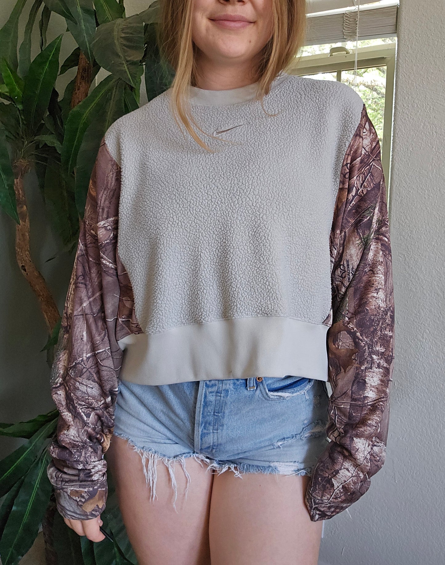 "Kinda country" crewneck