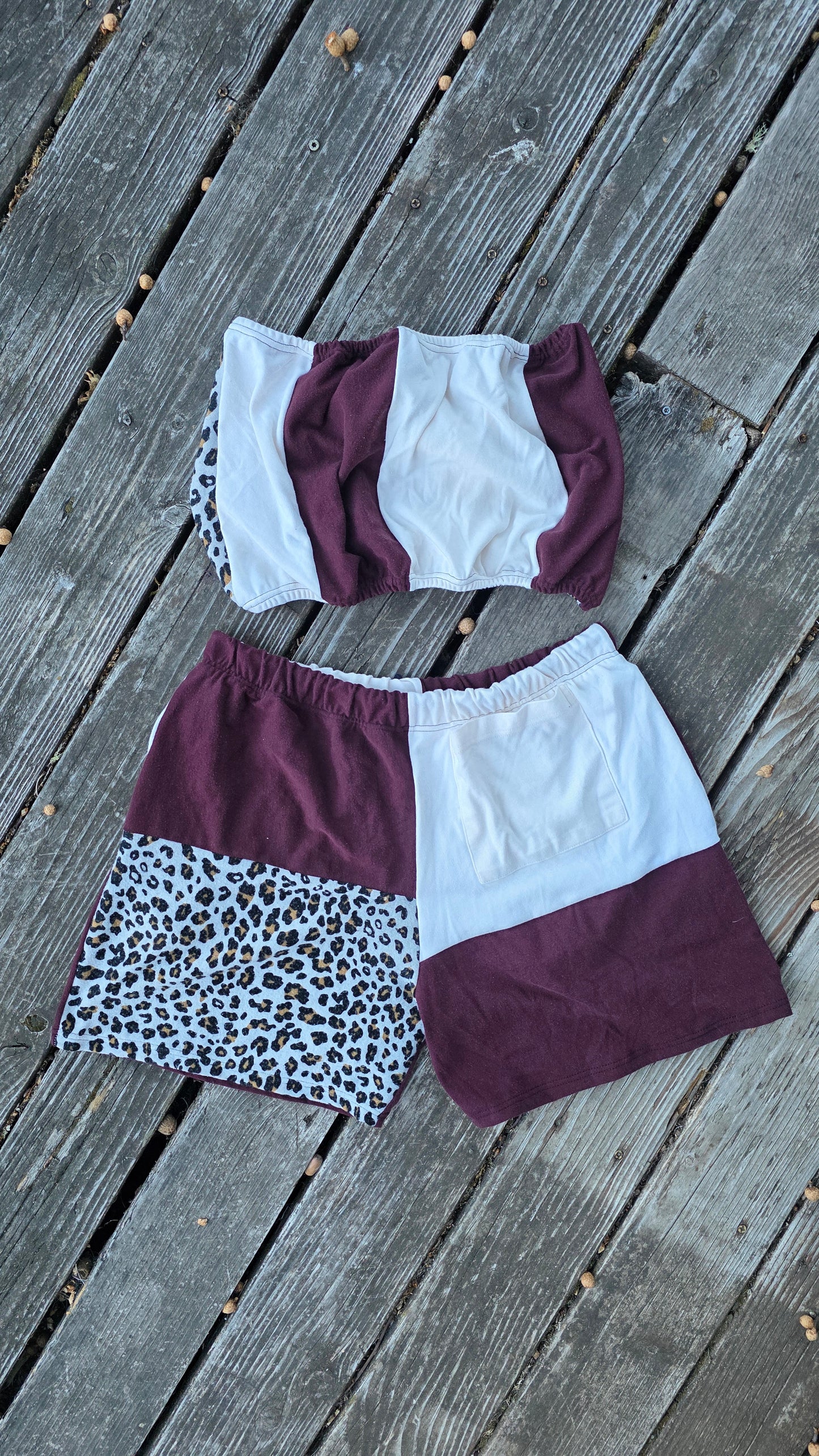 Burgandy short T set (xl)