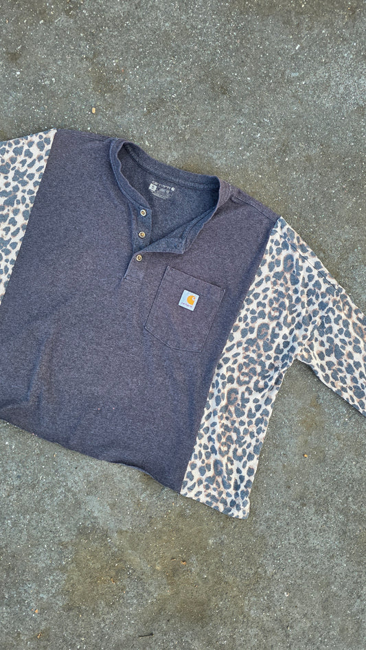 Cheetah split tee (l/xl)
