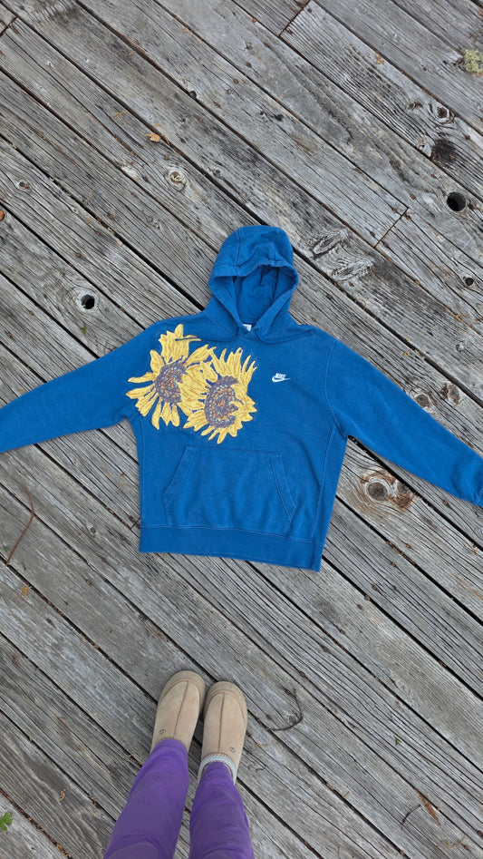 Sunflower cutout (tagged l)