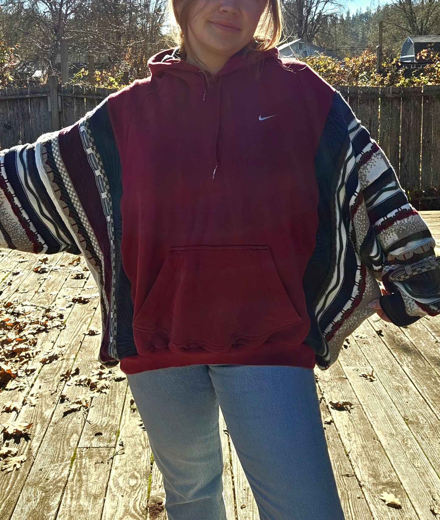 Under the tree sweater hoodie (xxl)