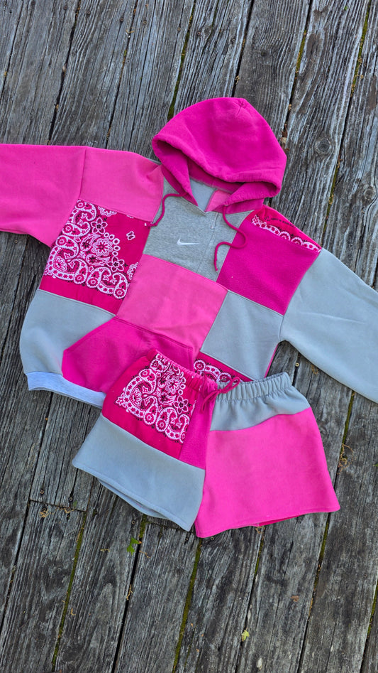 Pink and paisley set (l)