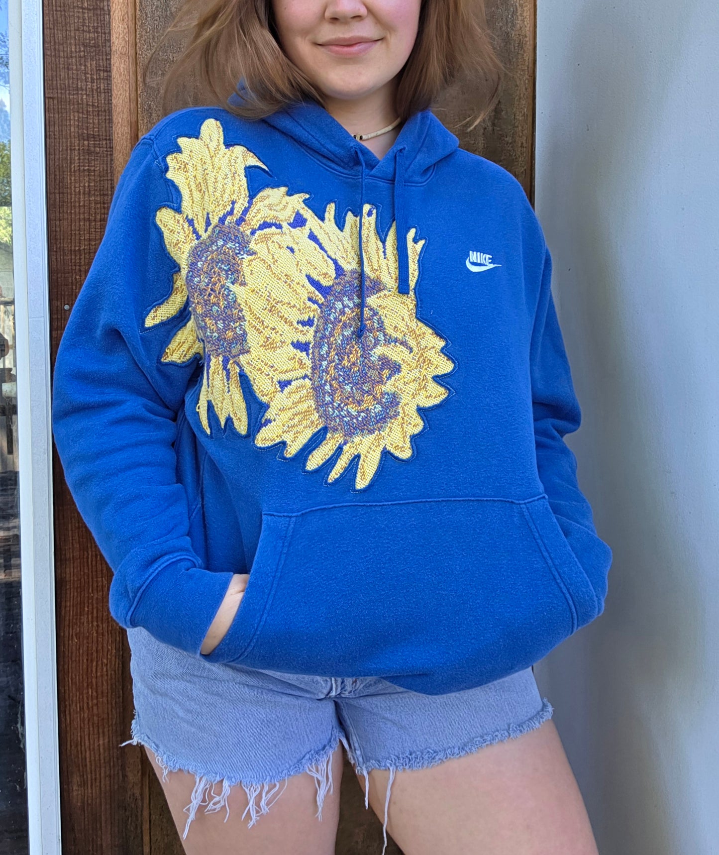 Sunflower cutout (tagged l)
