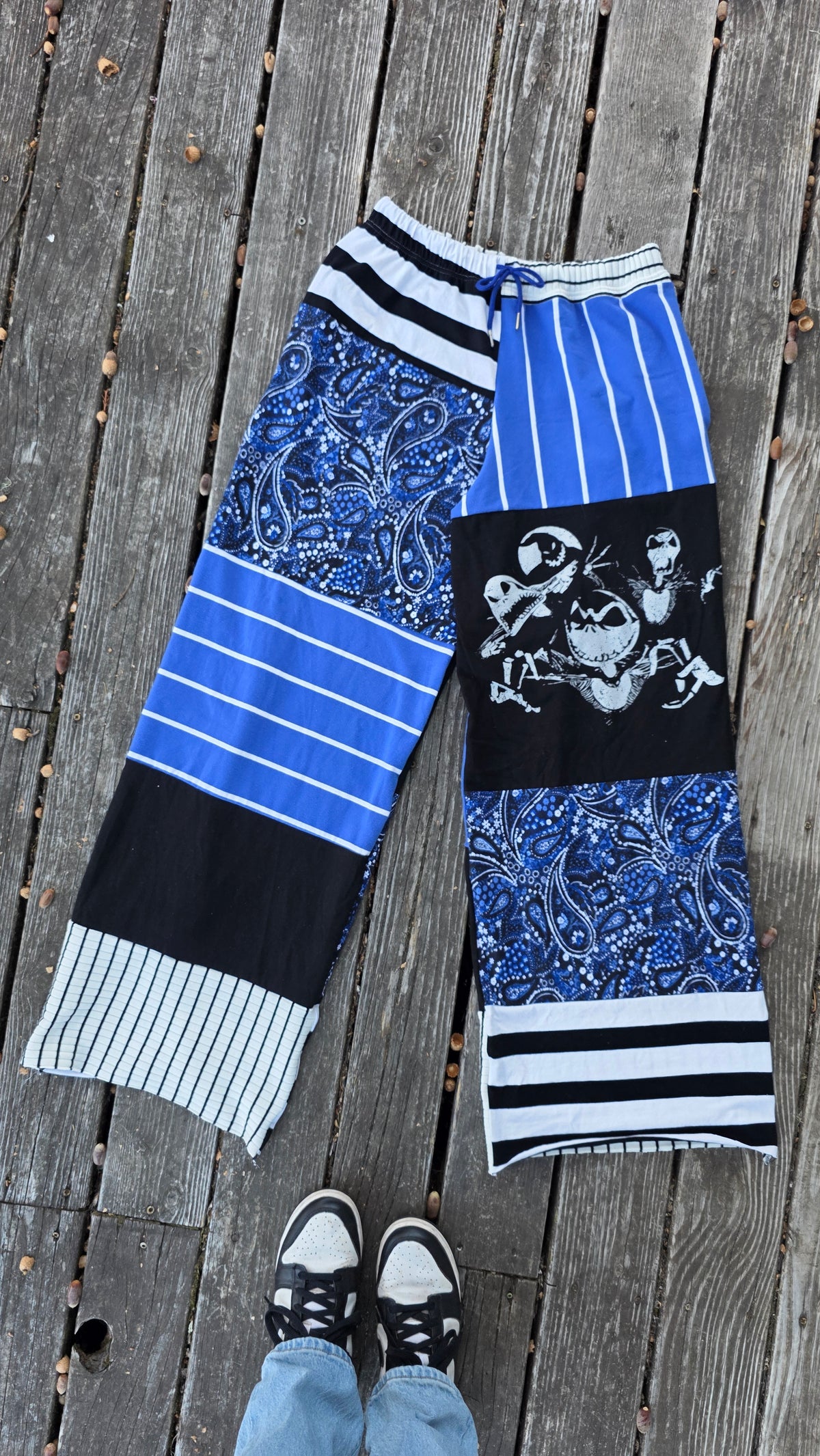 Nightmare before t pants (l)
