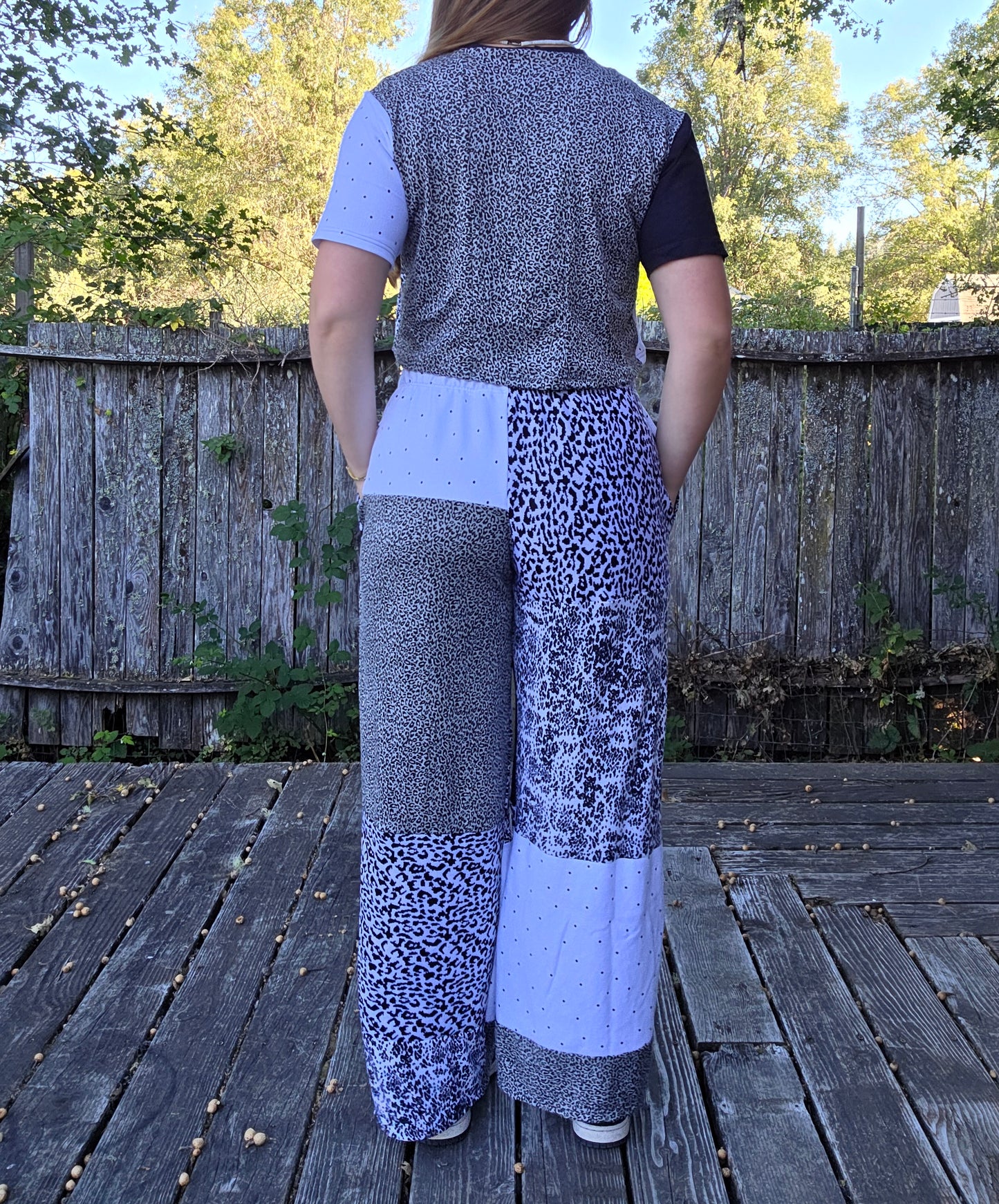 Black and white T set (m)