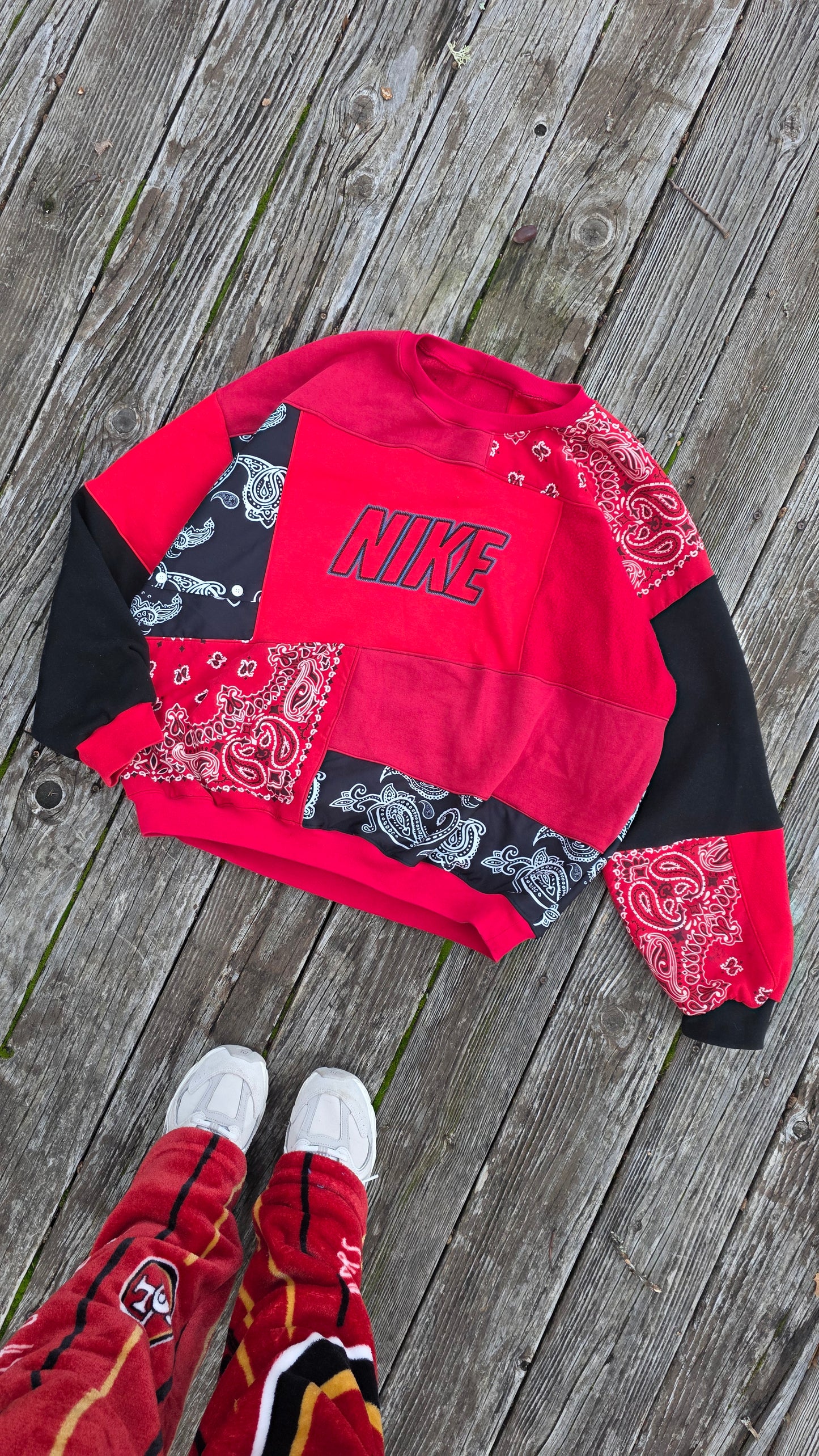 Red hot crewneck
