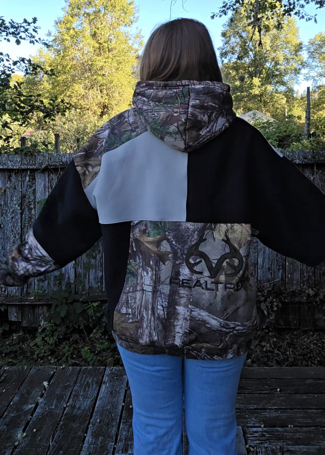 Camo cuts hoodie (xxl)