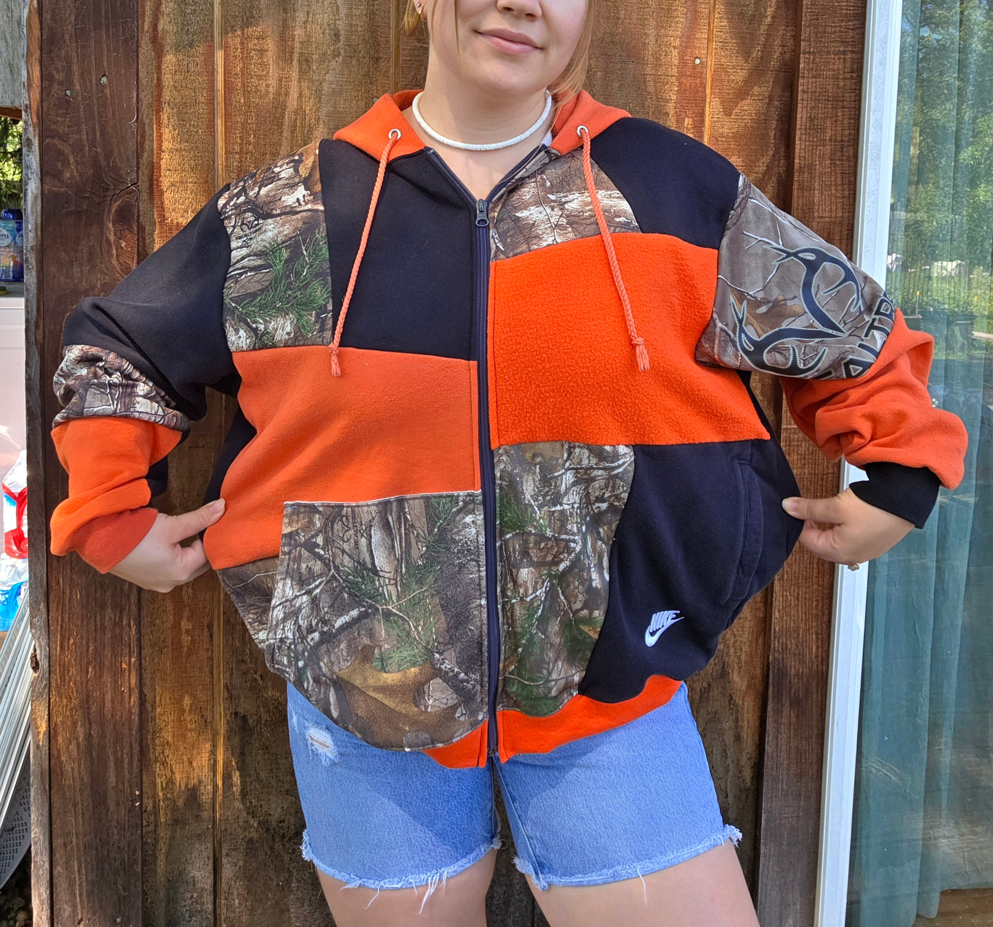 Campfire zip up (xl)