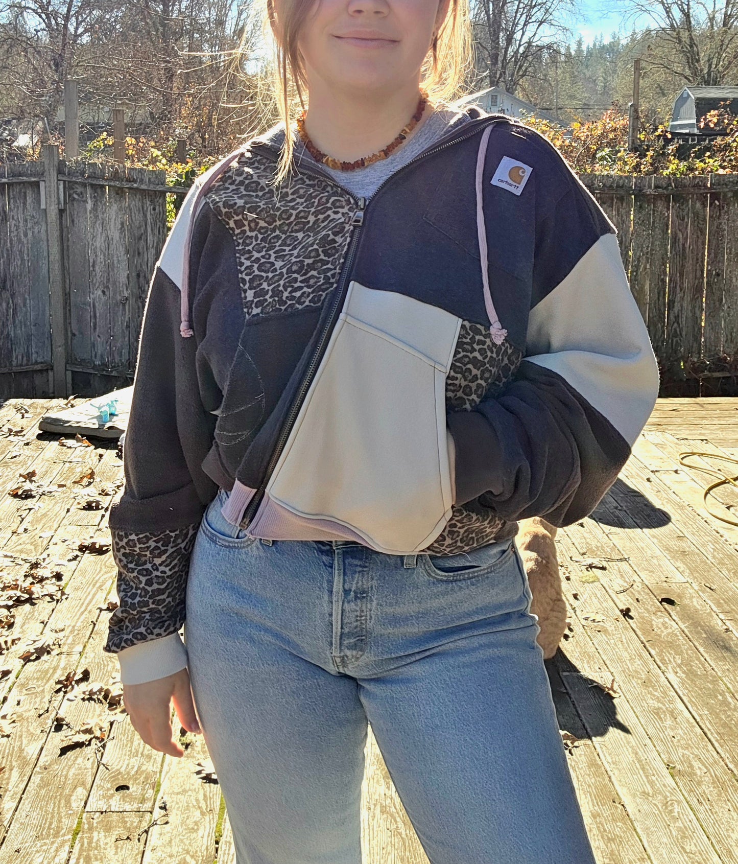 Pop of print zip up (xl)