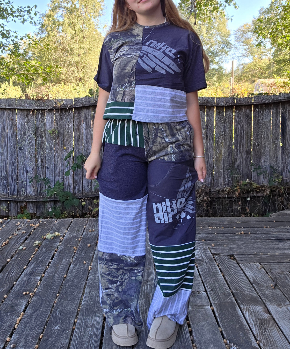 Leaves in the wind T set (m)