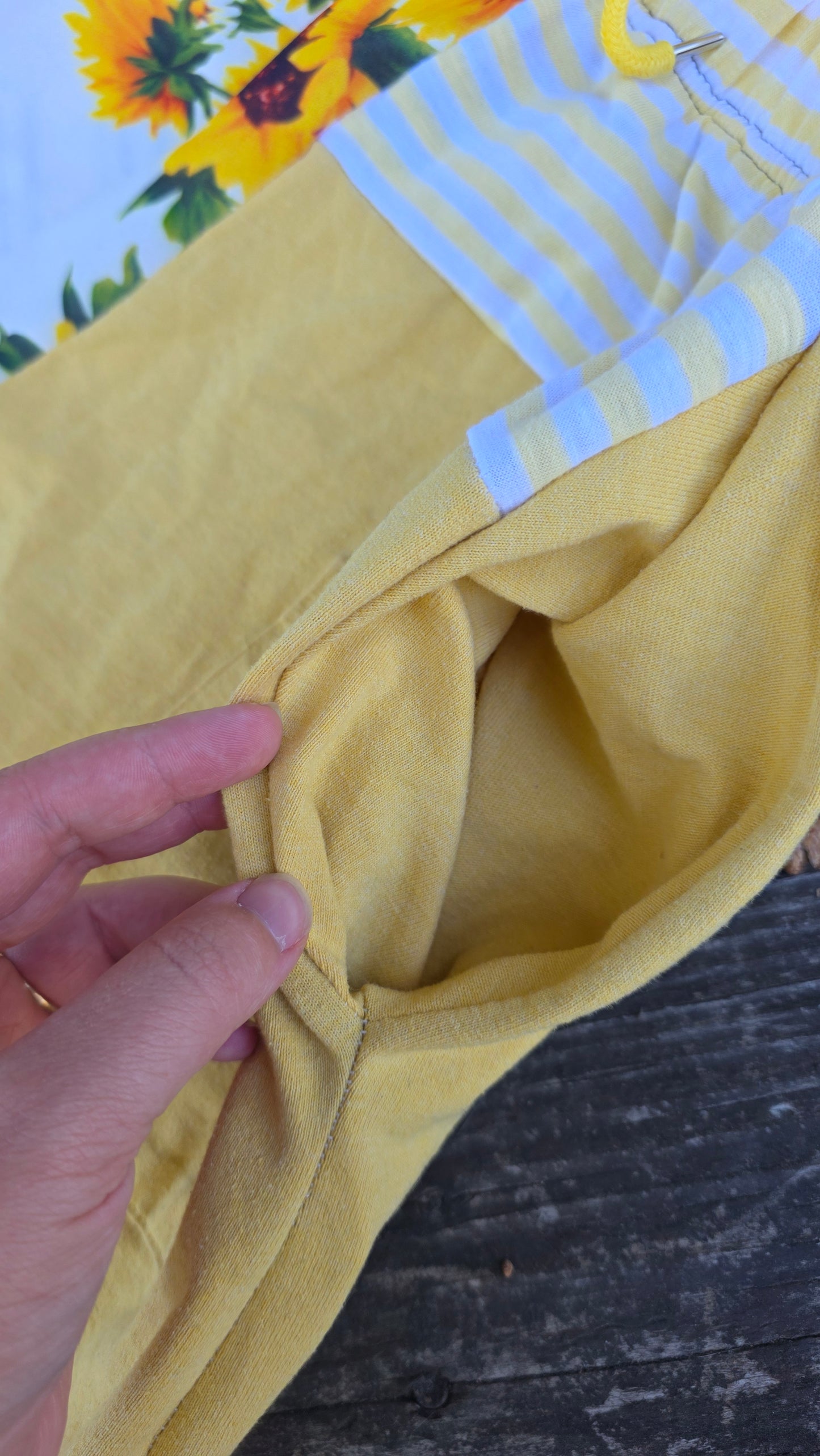 Sunflower fields T set (s)