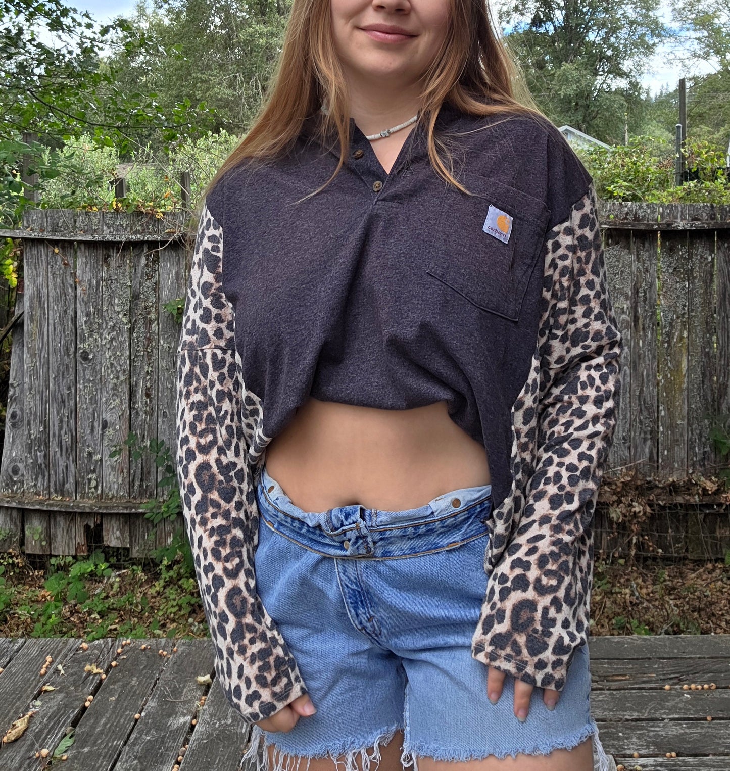 Cheetah split tee (l/xl)