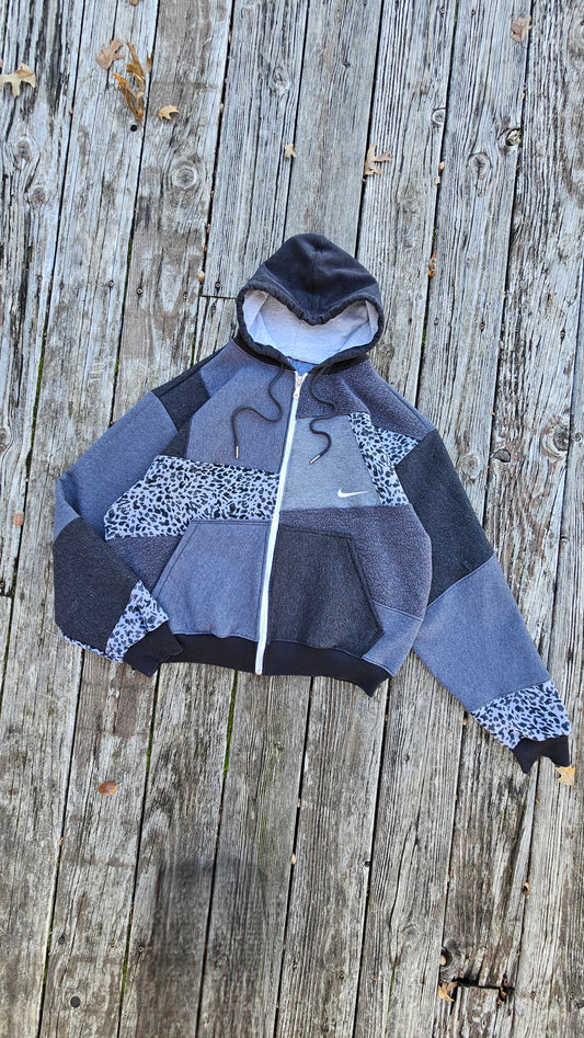 Nocturnal cat zip up (l)