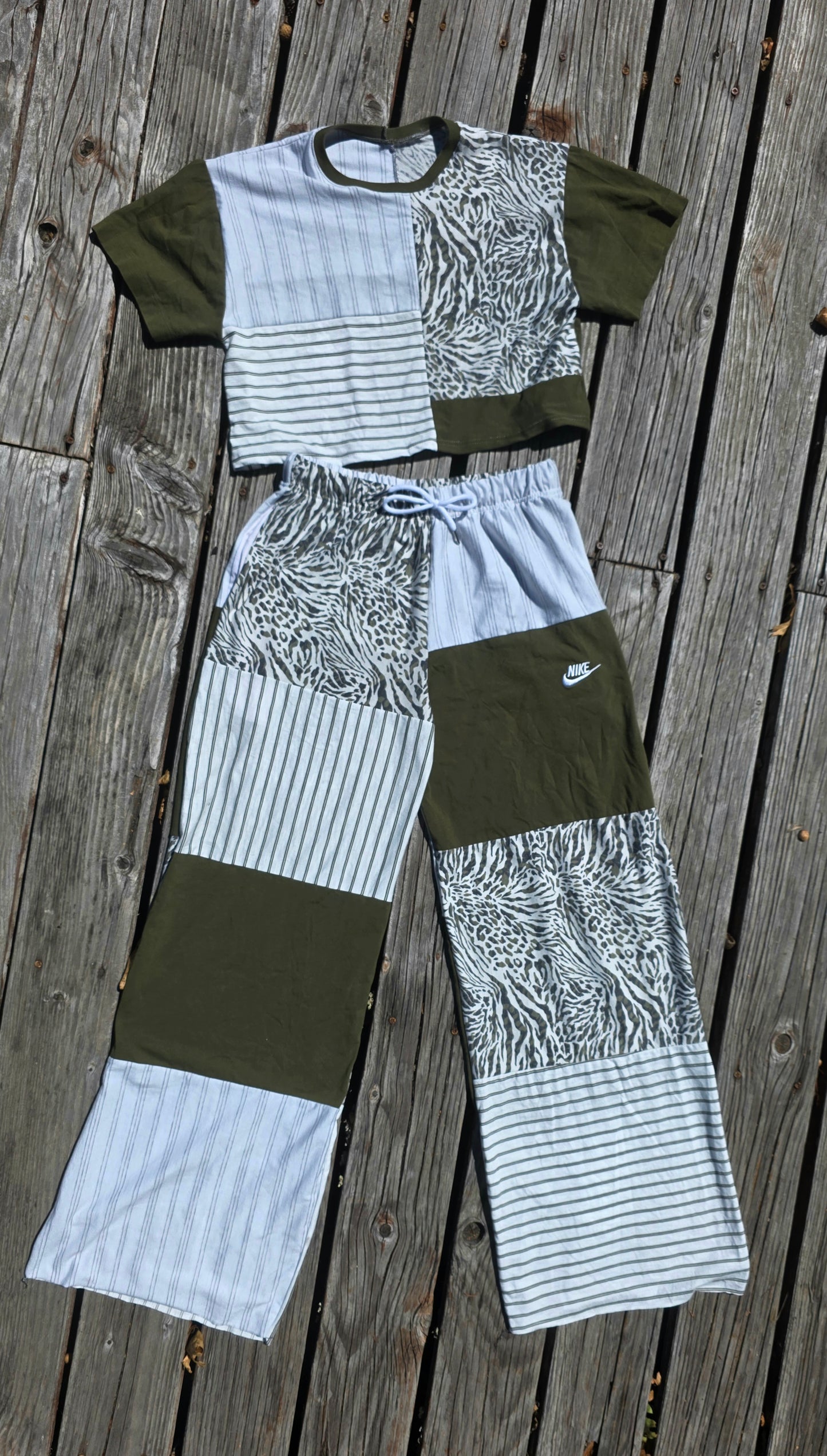 Tiger tracks T set (s)